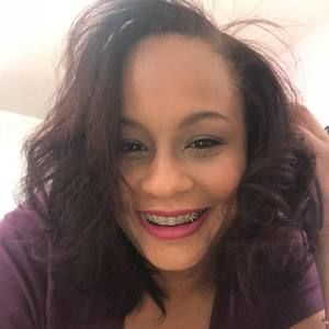 Meet your Posher, Kelli